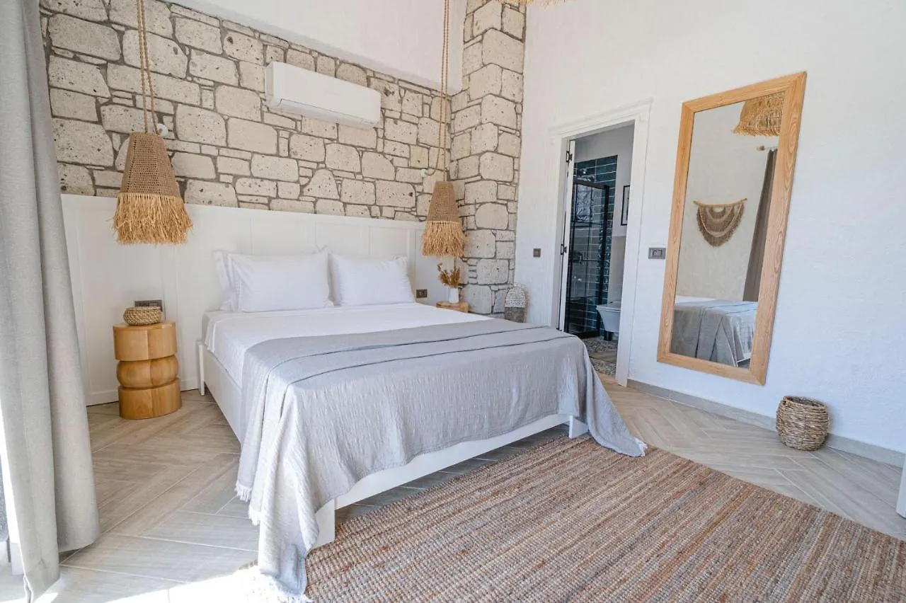 Voger Alacati Silence